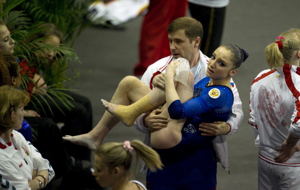 Спортивная гимнастика падения