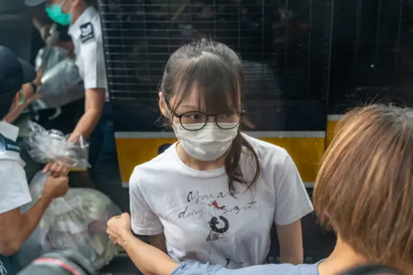 Активистка из Гонконга рассказала о пребывании в тюрьме